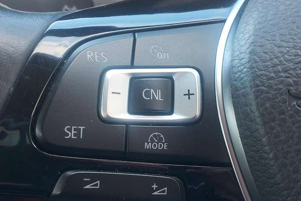 2013 Volkswagen Golf 103TSI Highline 7