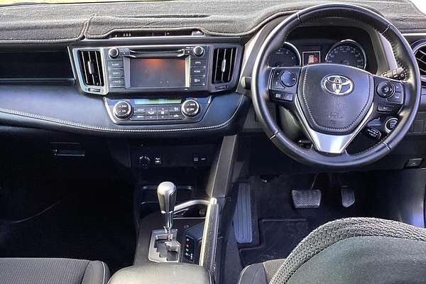 2018 Toyota RAV4 GXL ASA44R