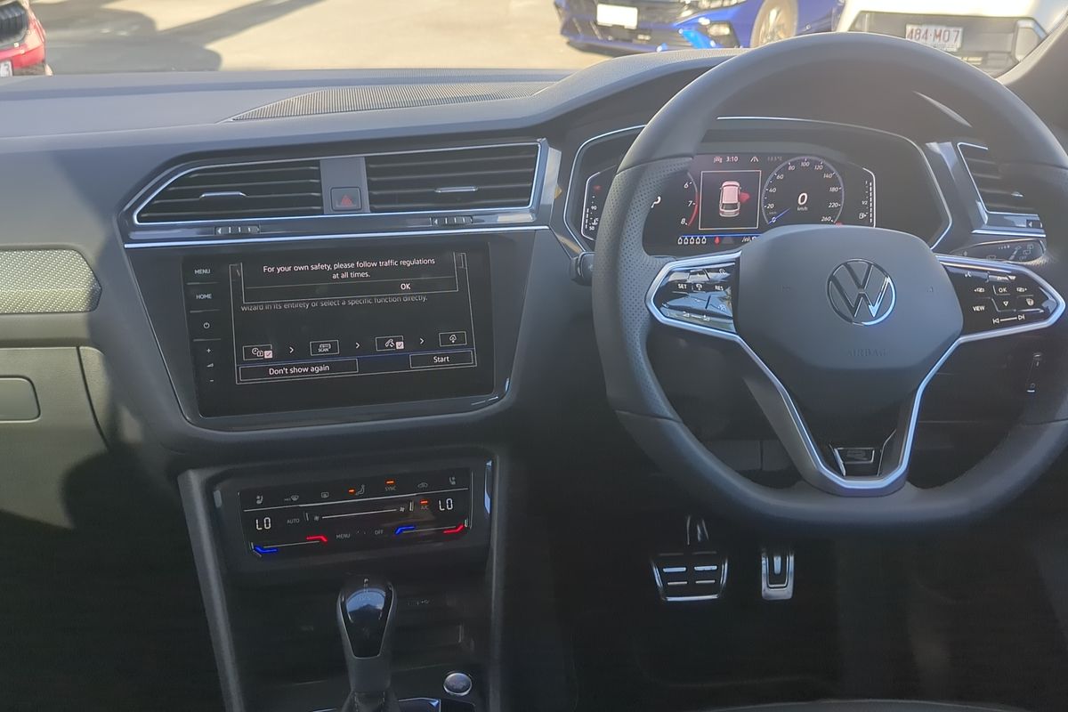 2024 Volkswagen Tiguan Wolfsburg Edition Allspace 5N