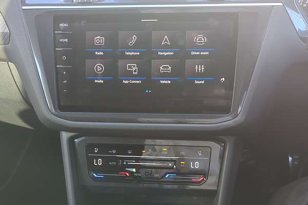 2024 Volkswagen Tiguan Wolfsburg Edition Allspace 5N