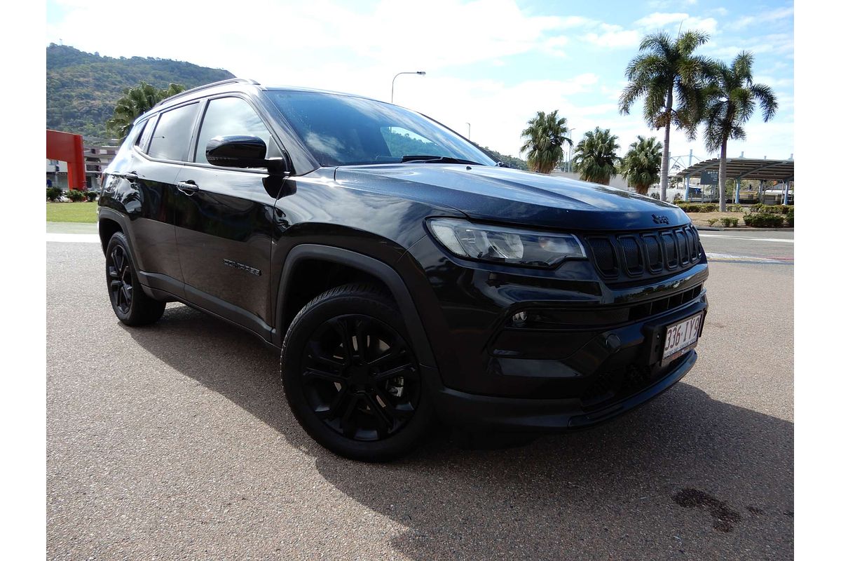2023 Jeep Compass Night Eagle M6