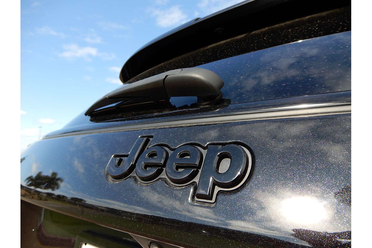 2023 Jeep Compass Night Eagle M6
