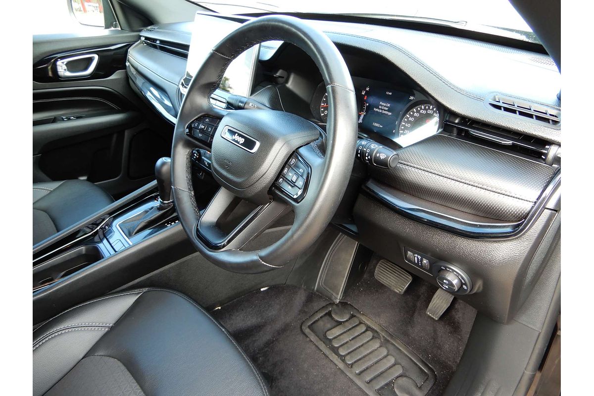 2023 Jeep Compass Night Eagle M6