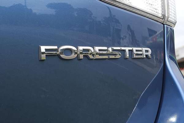 2022 Subaru Forester 2.5i S5