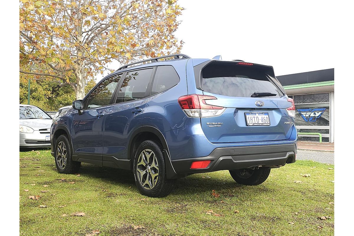2022 Subaru Forester 2.5i S5