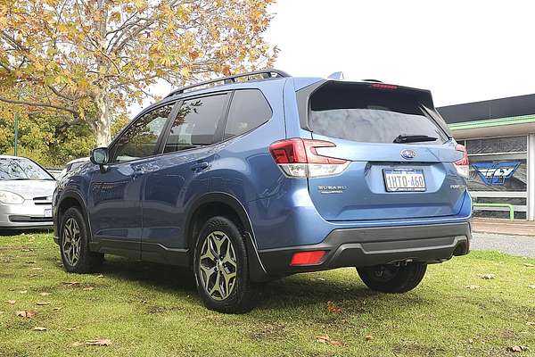 2022 Subaru Forester 2.5i S5
