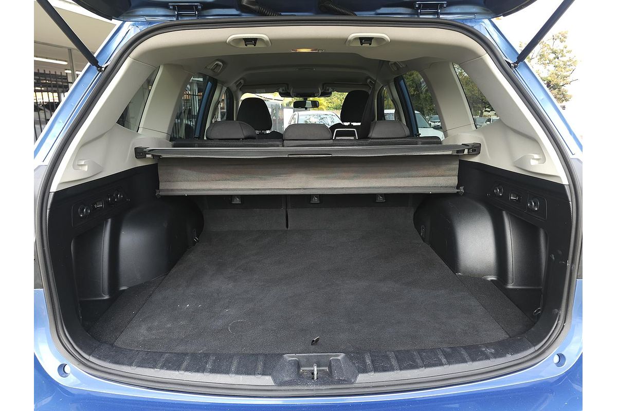 2022 Subaru Forester 2.5i S5
