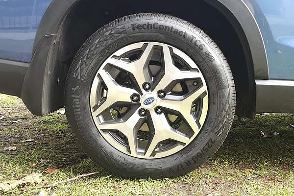 2022 Subaru Forester 2.5i S5