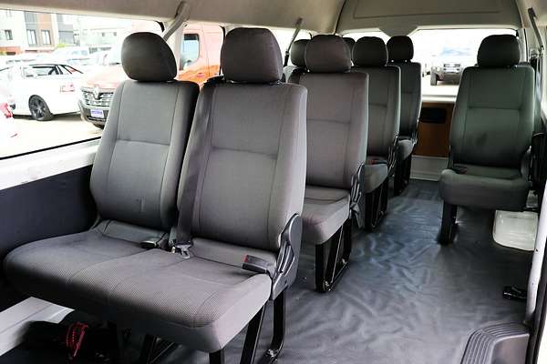 2018 Toyota Hiace Commuter TRH223R