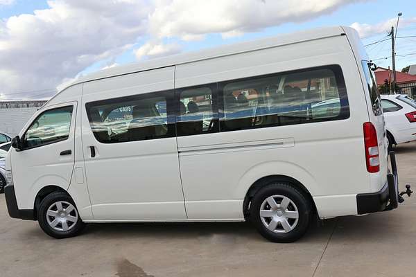 2018 Toyota Hiace Commuter TRH223R