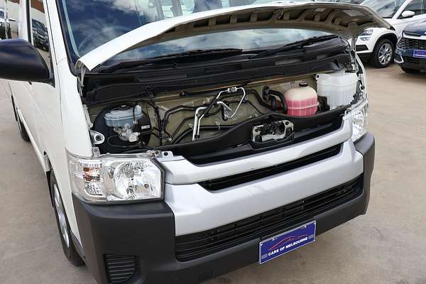 2018 Toyota Hiace Commuter TRH223R