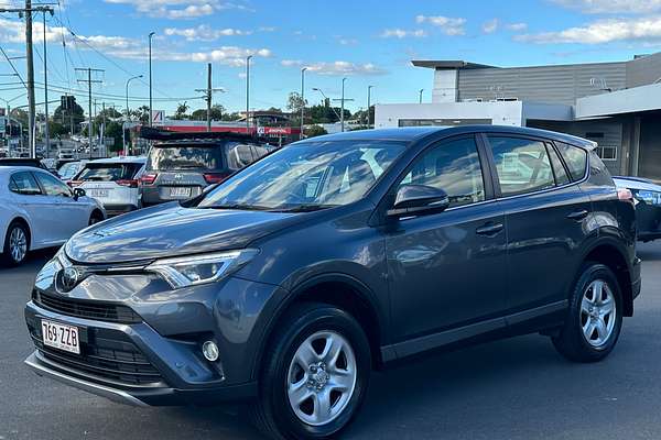 2018 Toyota RAV4 GX ASA44R