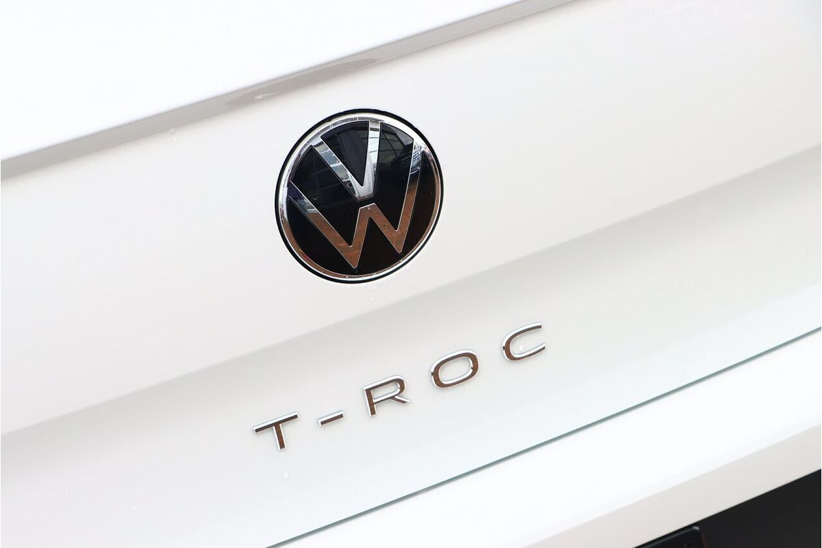 2025 Volkswagen T-Roc 110TSI Style D11