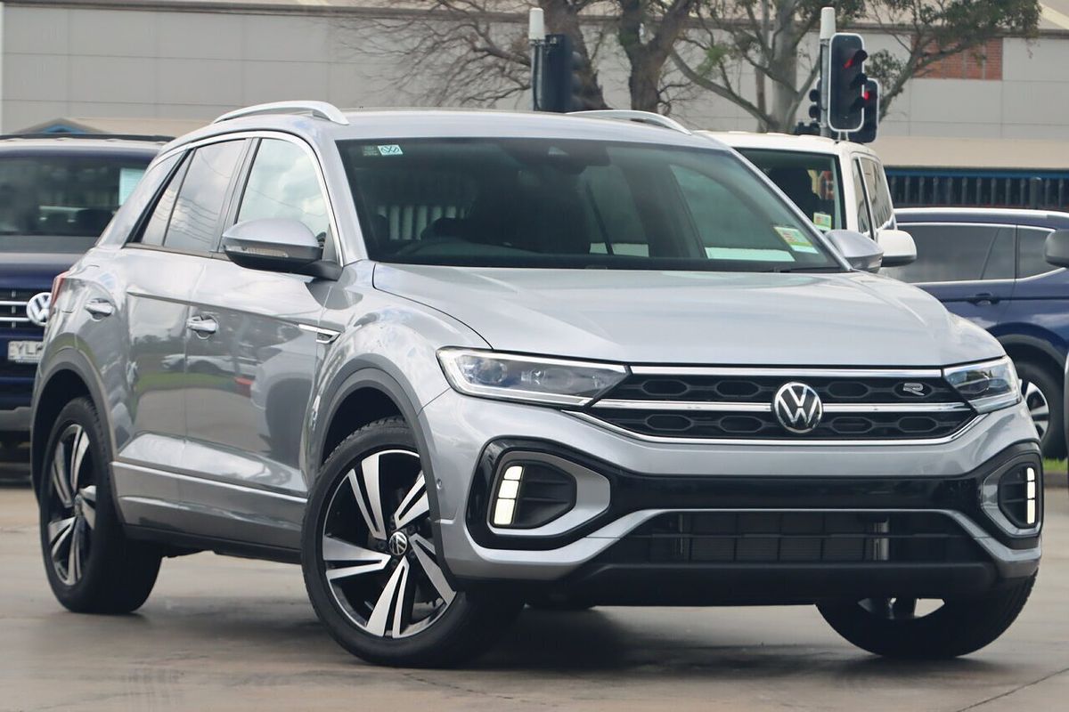 2025 Volkswagen T-Roc 140TSI R-Line D11