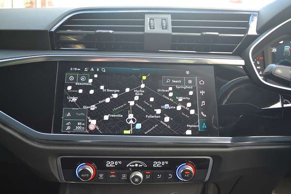 2023 Audi Q3 35 TFSI S line F3