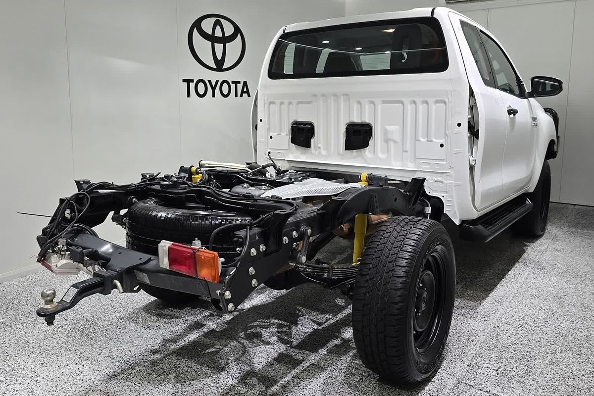 2021 Toyota Hilux Hilux 4x4 SR 2.8L T Diesel Automatic Extra Cab C/C GUN126R 4X4