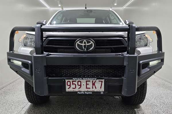 2021 Toyota Hilux Hilux 4x4 SR 2.8L T Diesel Automatic Extra Cab C/C GUN126R 4X4