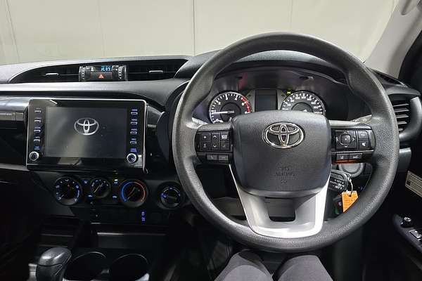 2021 Toyota Hilux Hilux 4x4 SR 2.8L T Diesel Automatic Extra Cab C/C GUN126R 4X4