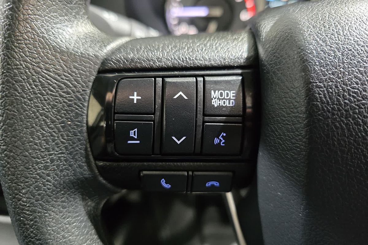 2021 Toyota Hilux Hilux 4x4 SR 2.8L T Diesel Automatic Extra Cab C/C GUN126R 4X4