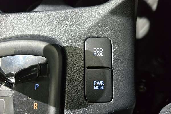 2021 Toyota Hilux Hilux 4x4 SR 2.8L T Diesel Automatic Extra Cab C/C GUN126R 4X4