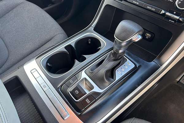 2022 Kia Carnival S KA4