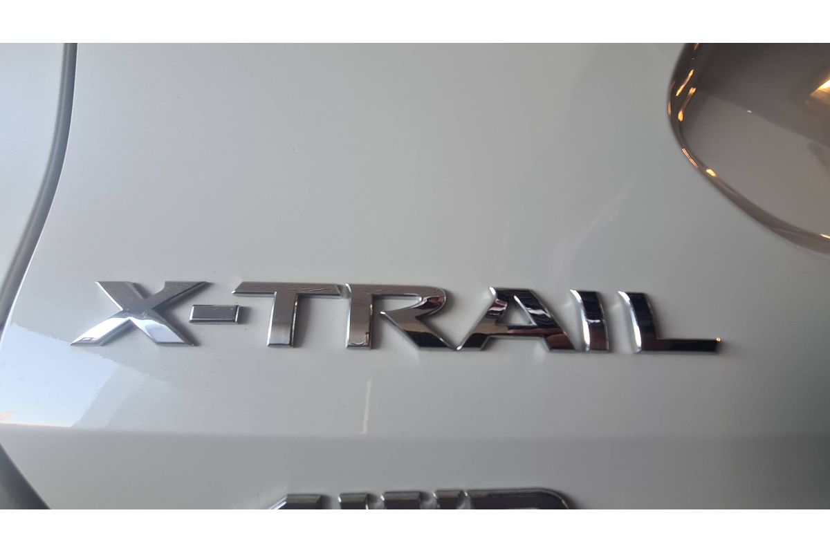 2014 Nissan X-TRAIL ST-L T32