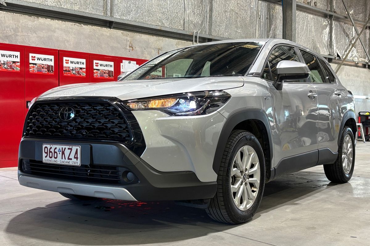 2024 Toyota Corolla Cross GX MXGH10R