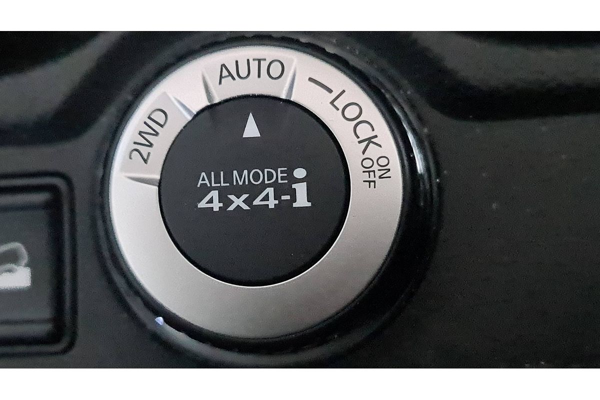 2014 Nissan X-TRAIL ST-L T32