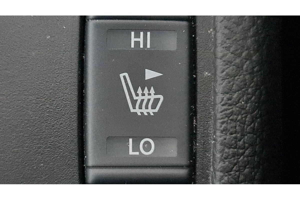 2014 Nissan X-TRAIL ST-L T32