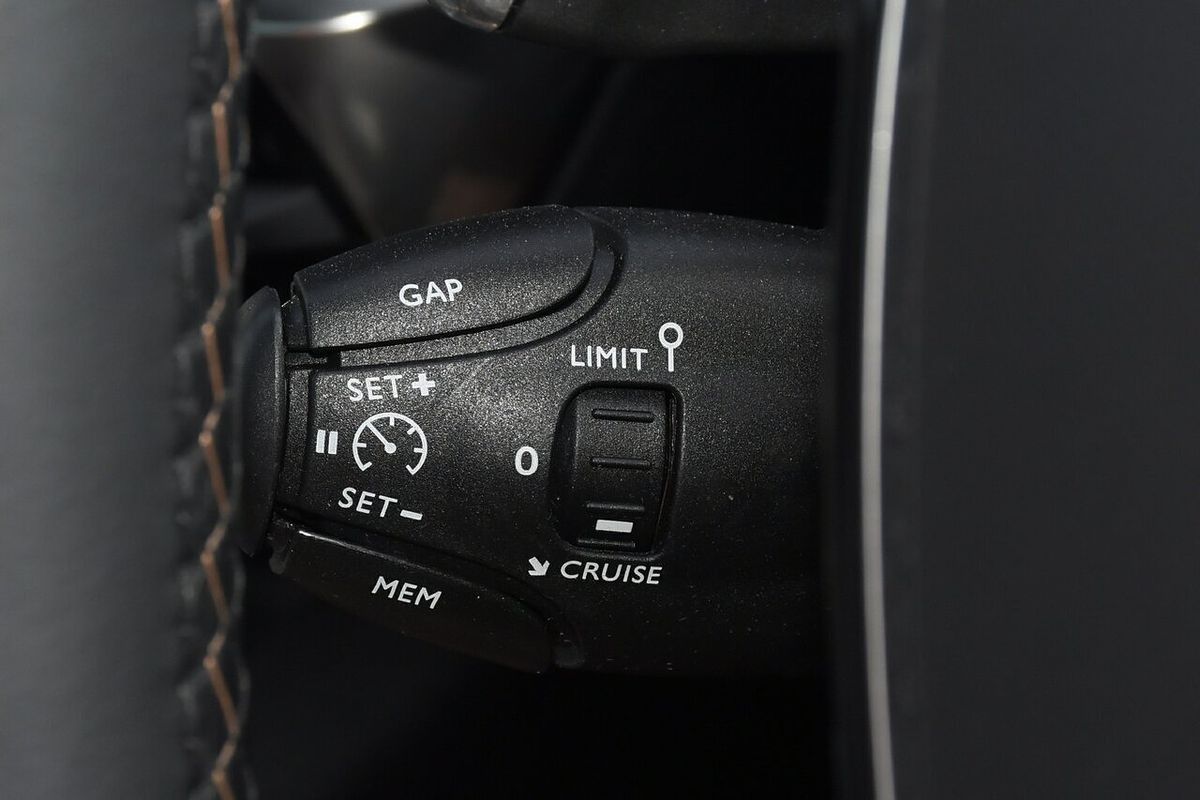 2020 Peugeot 3008 GT Line P84