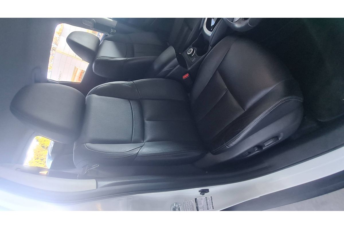 2014 Nissan X-TRAIL ST-L T32