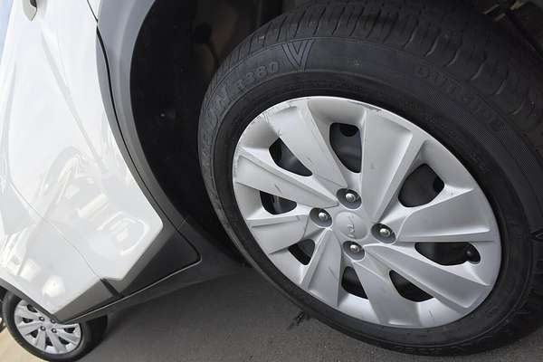 2023 Kia Stonic S YB