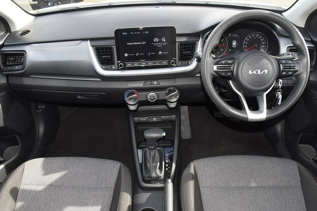 2023 Kia Stonic S YB