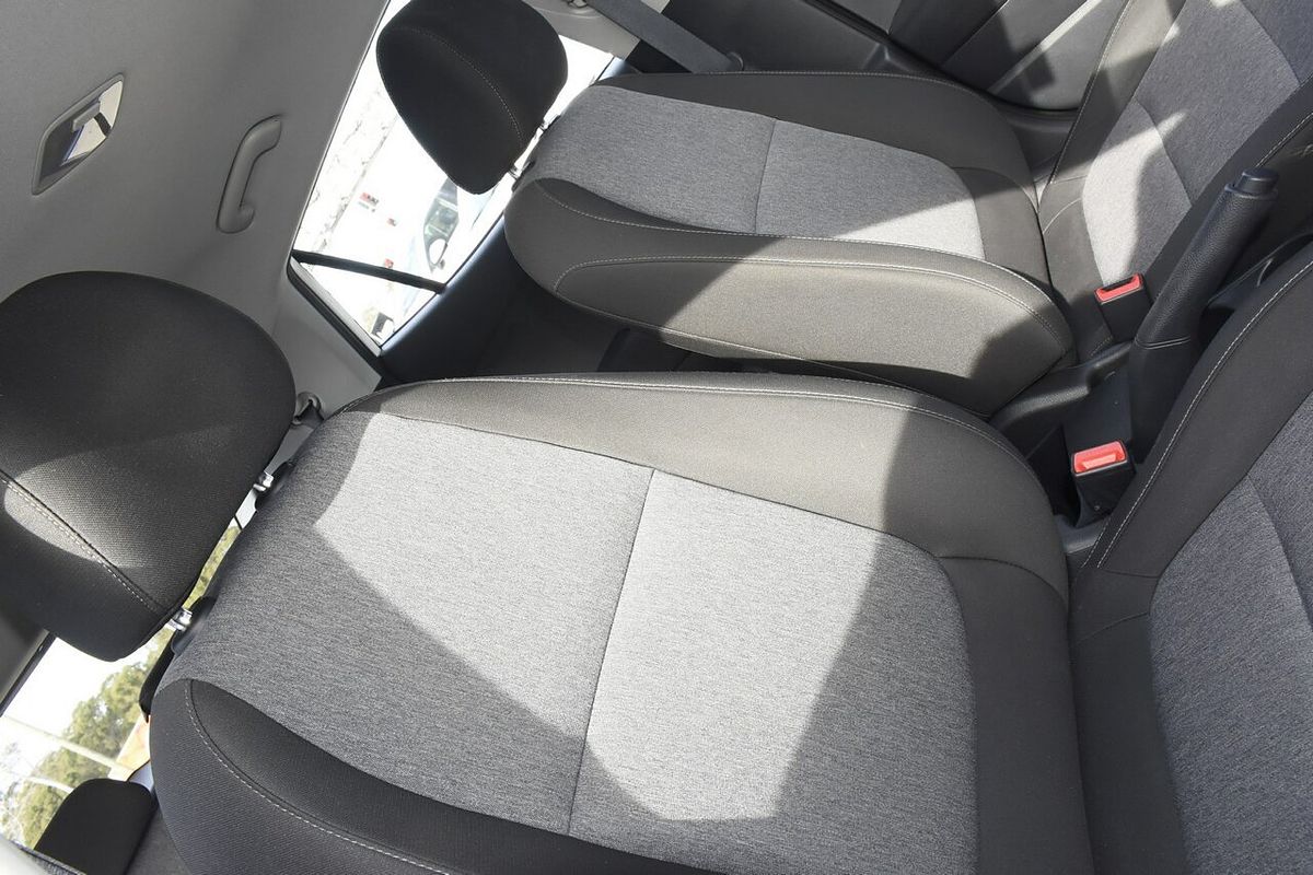 2023 Kia Stonic S YB
