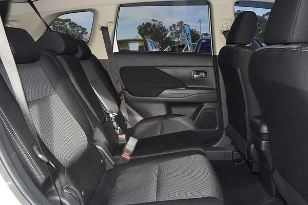 2018 Mitsubishi Outlander LS ZL