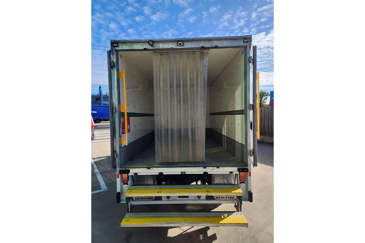 2019 Fuso Canter 515 4x2