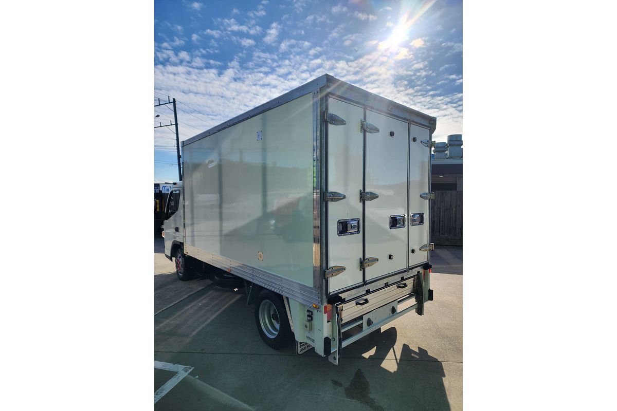 2019 Fuso Canter 515 4x2