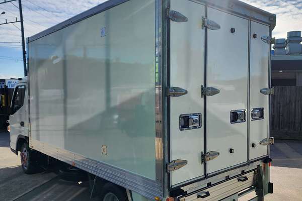 2019 Fuso Canter 515 4x2