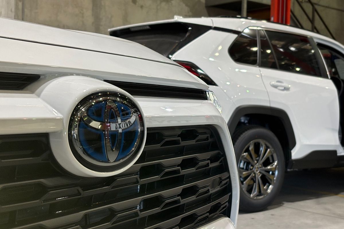 2024 Toyota RAV4 GX AXAH54R