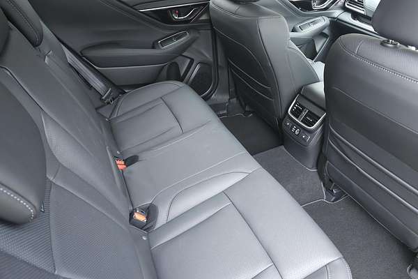 2025 Subaru Outback AWD Touring XT 6GEN