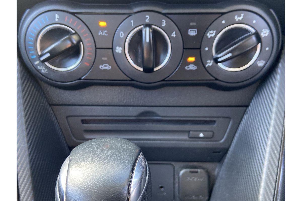 2015 Mazda 2 Maxx DJ Series