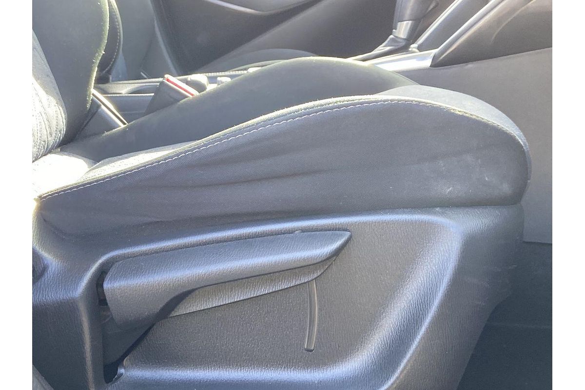 2015 Mazda 2 Maxx DJ Series