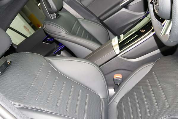 2025 Mercedes-Benz GLC-Class GLC300 C254