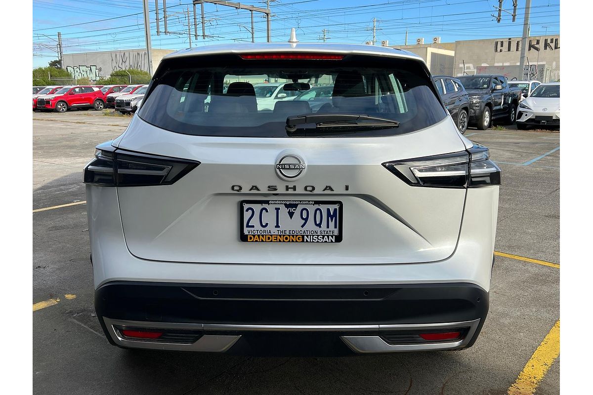 2024 Nissan QASHQAI ST J12
