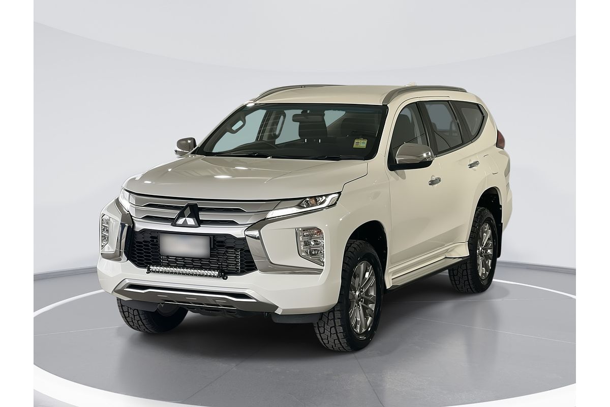 2022 Mitsubishi Pajero Sport GLX QF