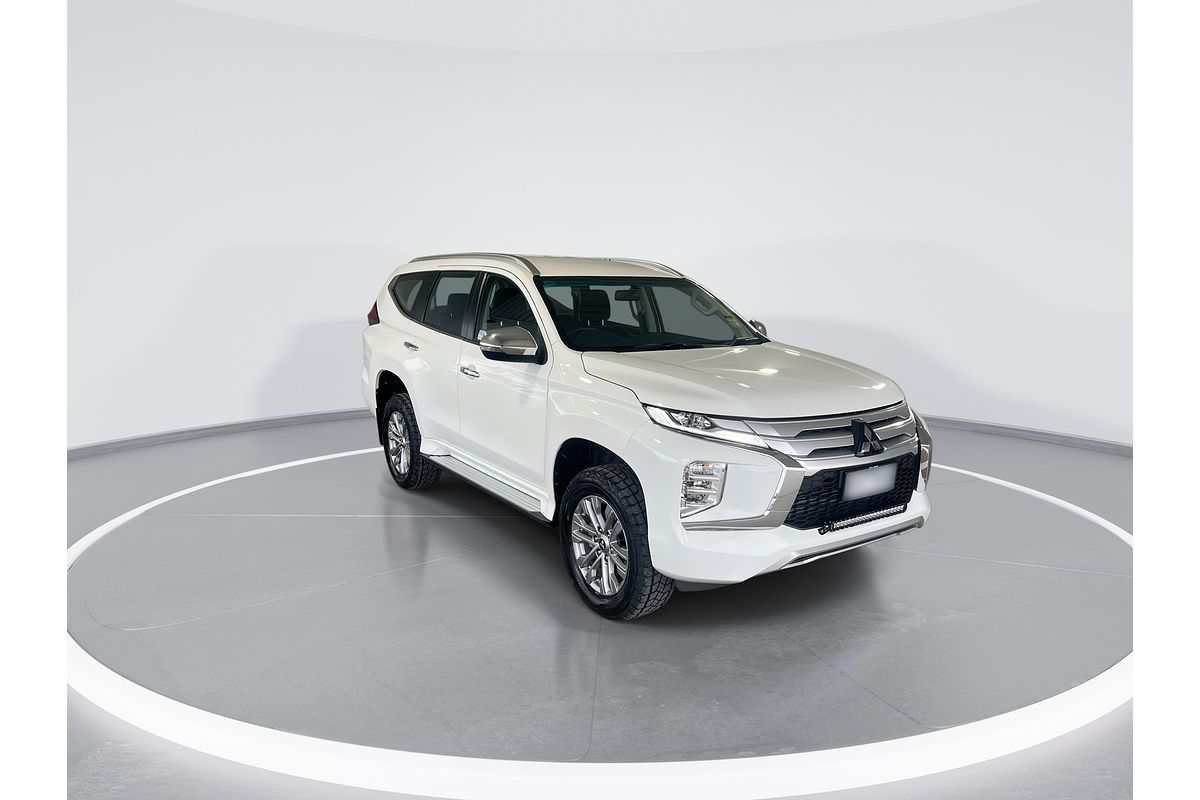 2022 Mitsubishi Pajero Sport GLX QF
