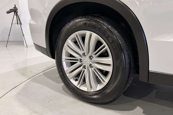 2023 Mitsubishi Outlander LS ZM