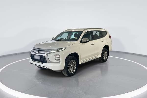 2022 Mitsubishi Pajero Sport GLX QF