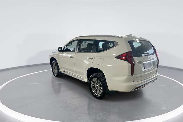 2022 Mitsubishi Pajero Sport GLX QF