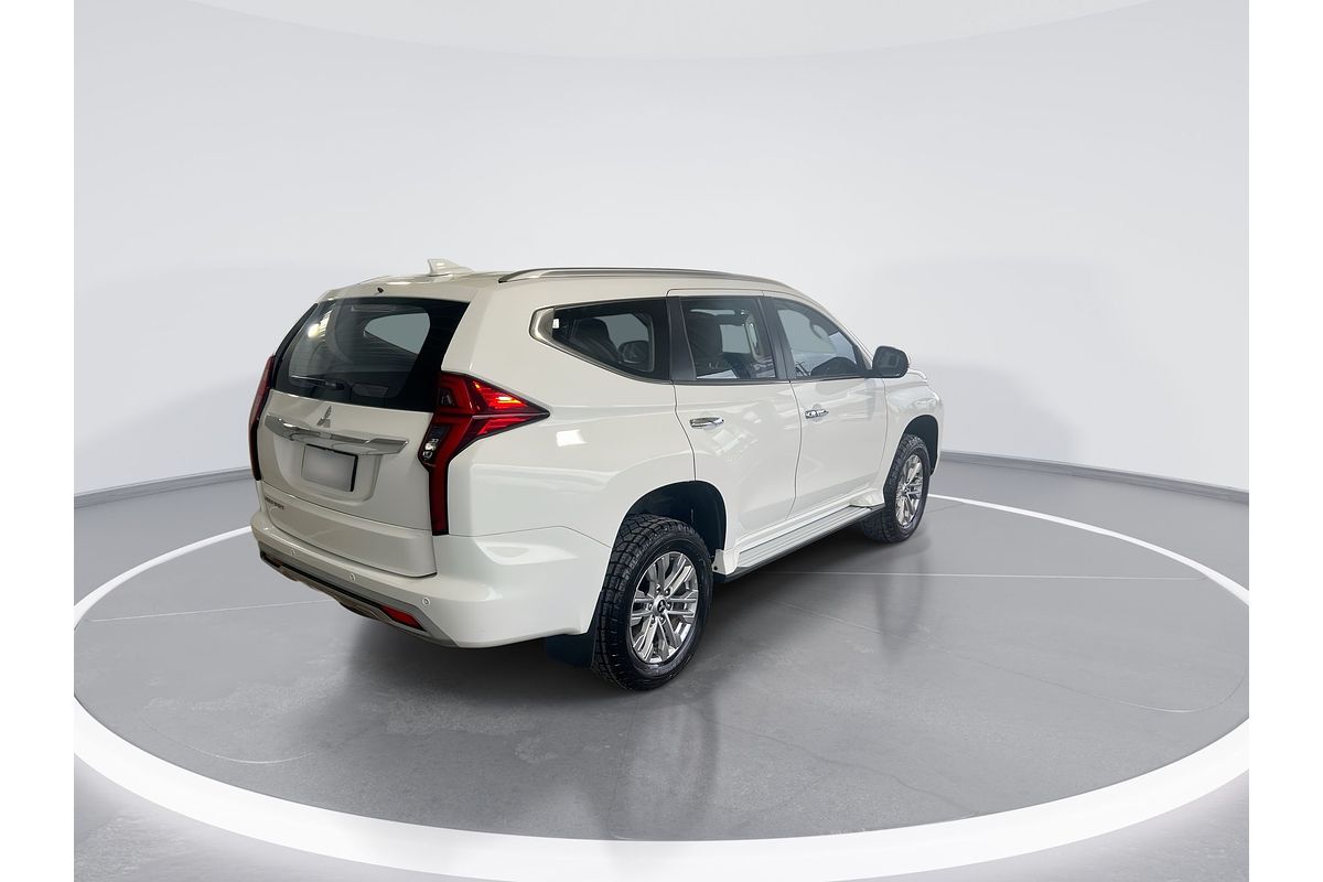 2022 Mitsubishi Pajero Sport GLX QF